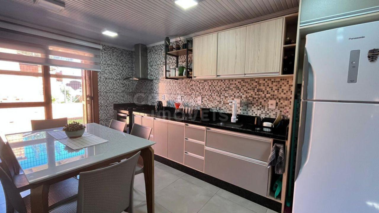 Casa de Veraneio a 130 metros do Mar no Balneário São Jorge