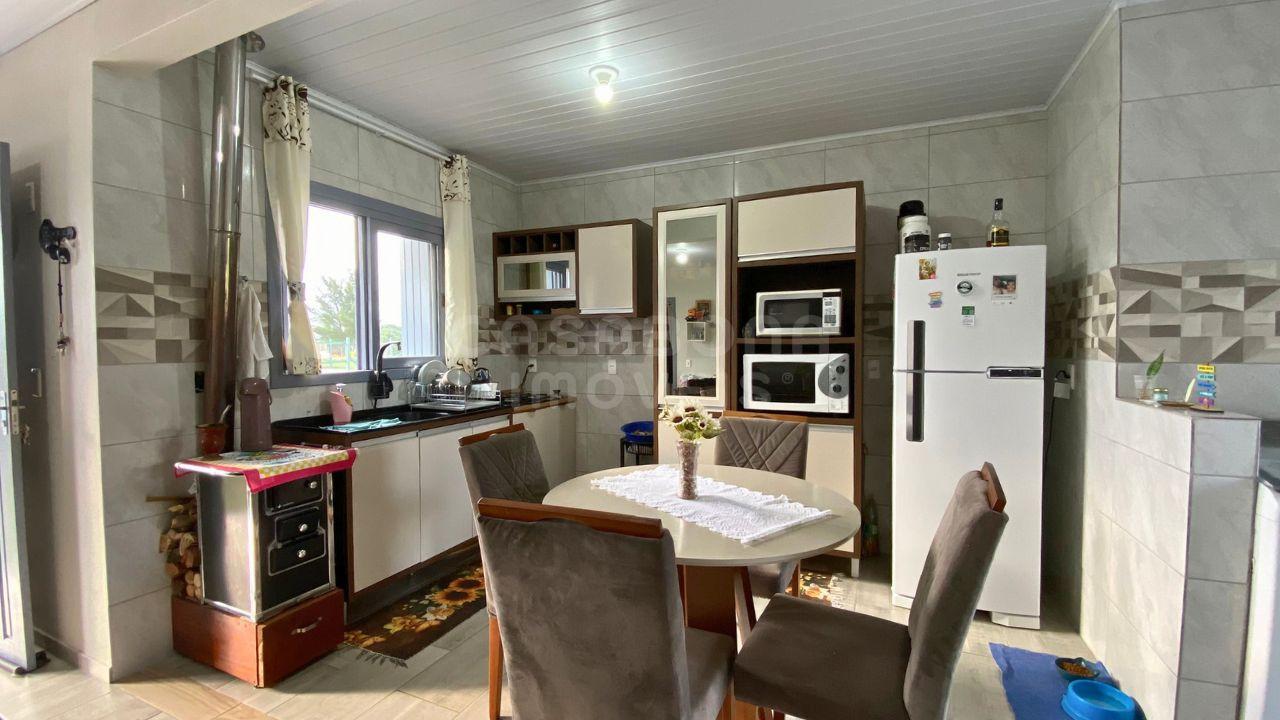 Casa à Venda em Arroio do Sal - Bairro Alfa: 450 Metros do Mar