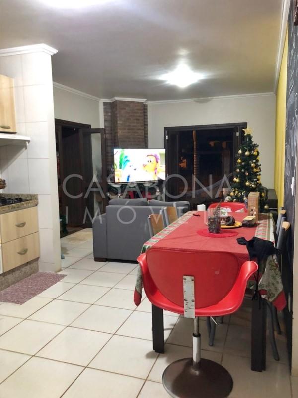 Encantadora Residência em Bairro Residencial no Balneário Vista Alegre