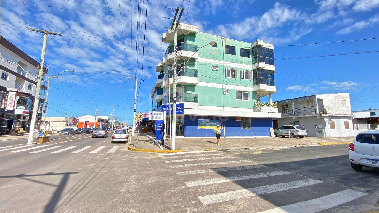Apartamento à Venda no Centro de Arroio do Sal - 300m da Praia!