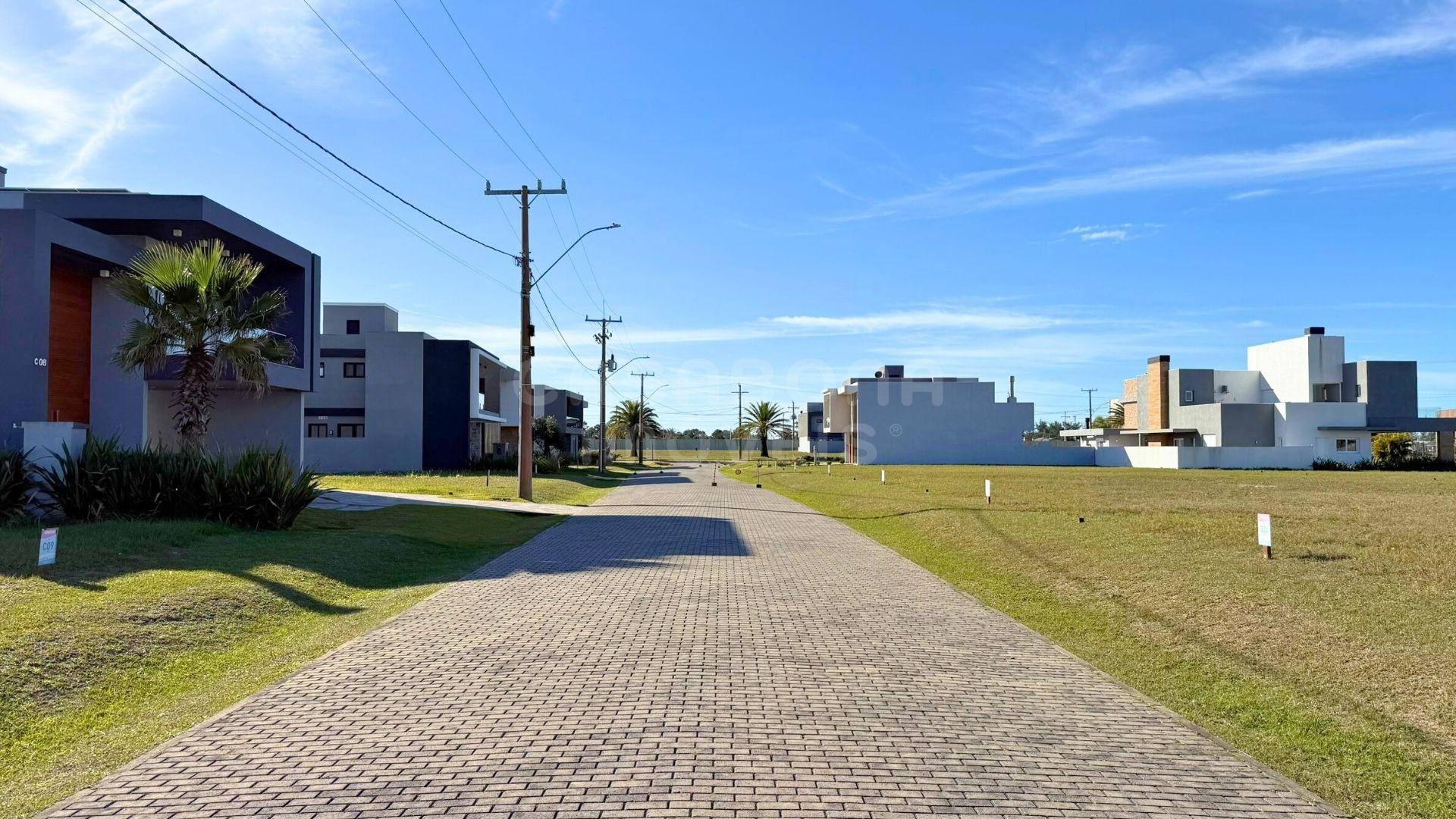 Terreno à venda no Arenas Curumim – Capão da Canoa