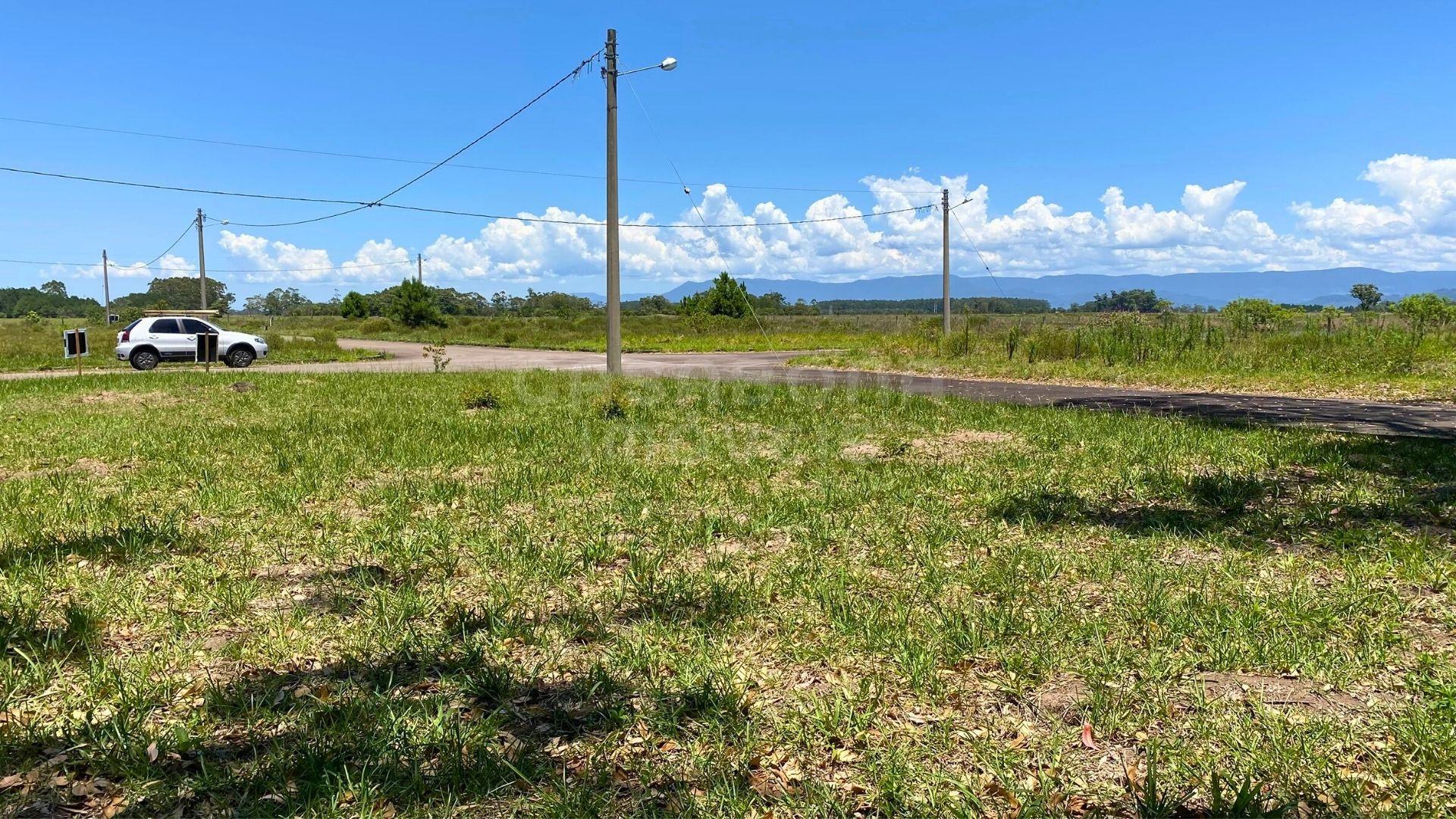 Terreno amplo no Loteamento Jardim Raiante em Arroio do Sal