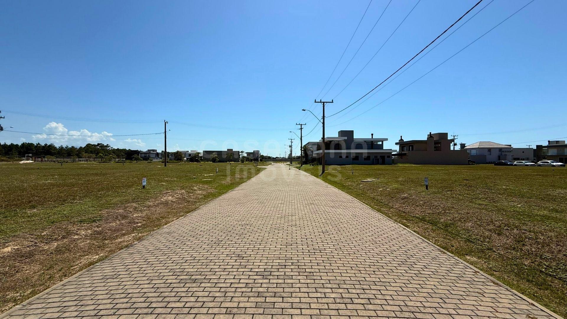 Terreno à Venda no Condomínio Arenas Curumim - Capão da Canoa