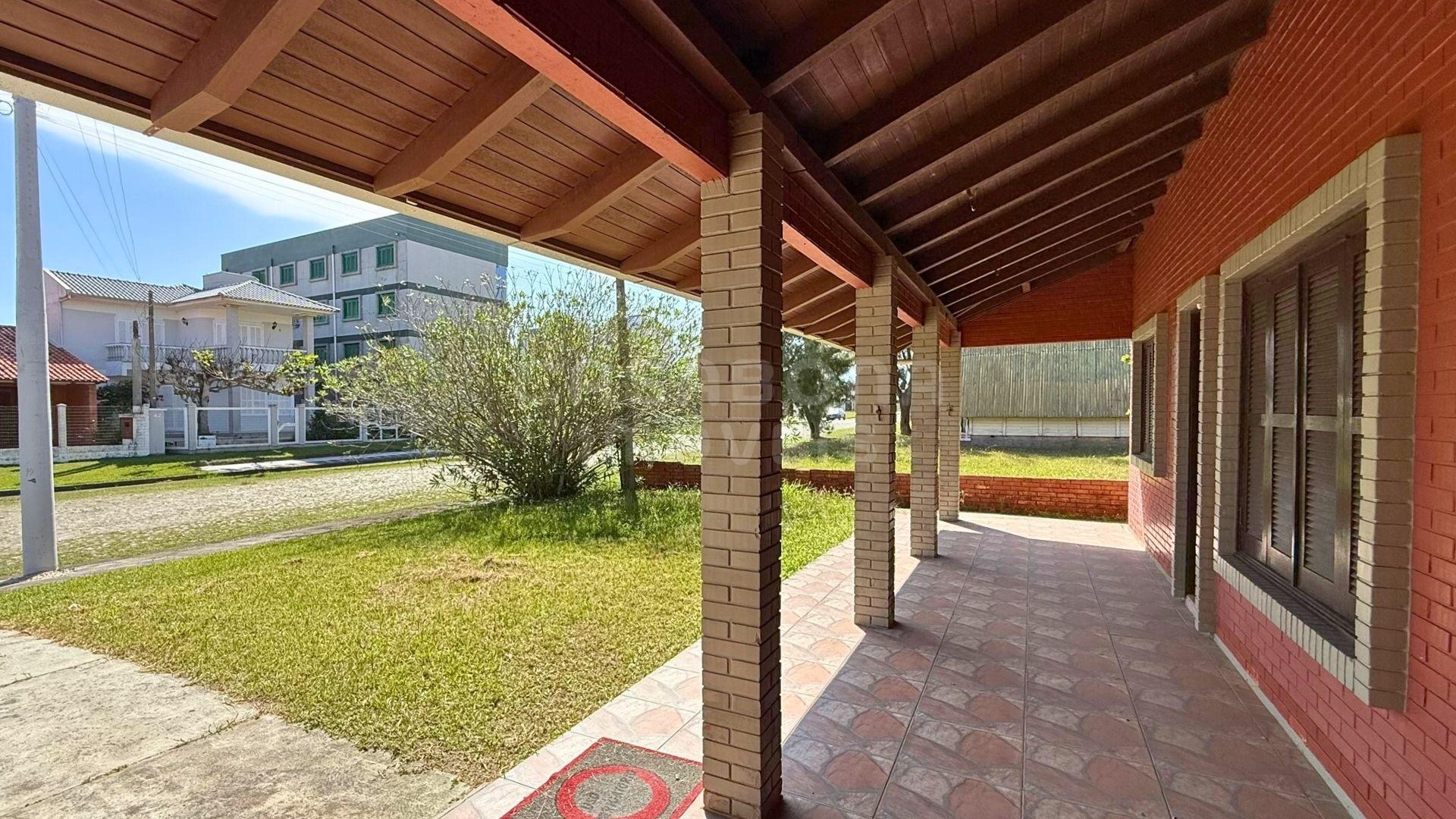 Conforto e amplitude a apenas 50 metros do mar