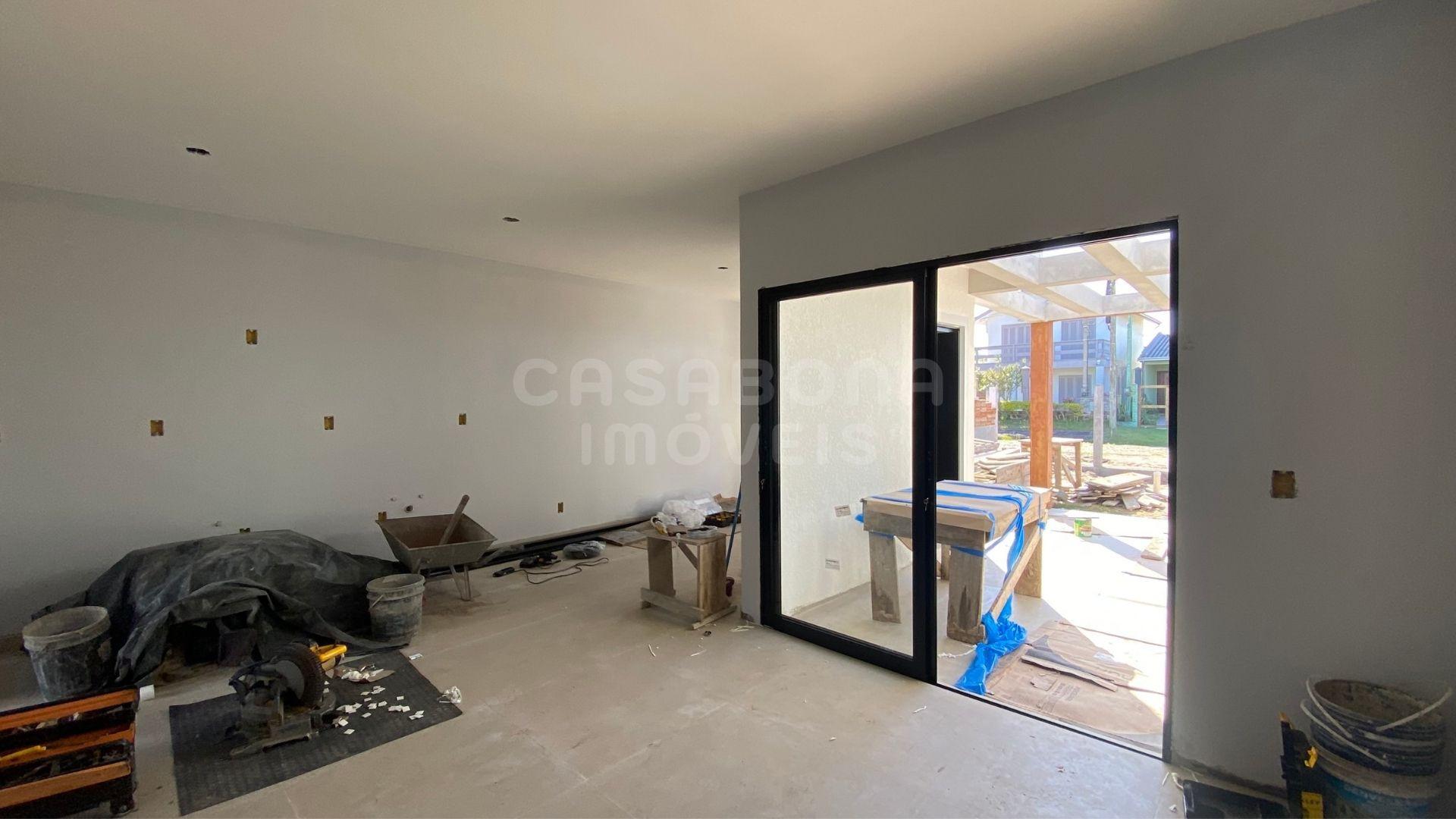 Casa Geminada em Arroio do Sal – Conforto e Lazer a 100 Metros do Mar