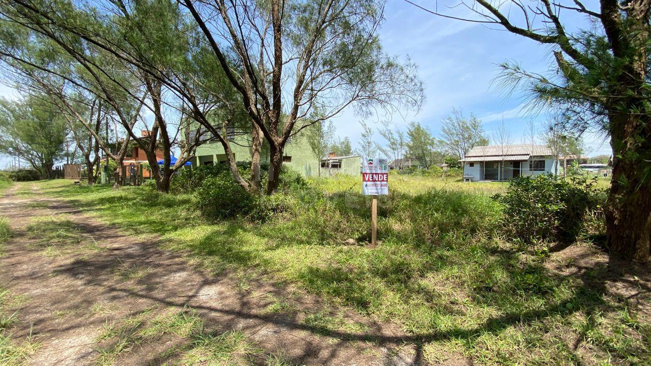 Terreno Beira-Mar à Venda em Arroio do Sal - Bairro Torres Sul