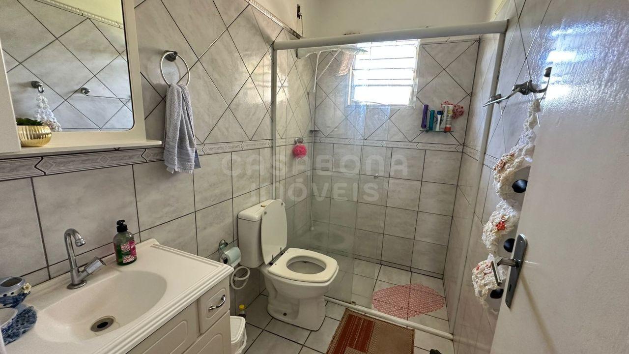 Ótima Oportunidade em Arroio do Sal: Duas Casas em Terreno Amplo