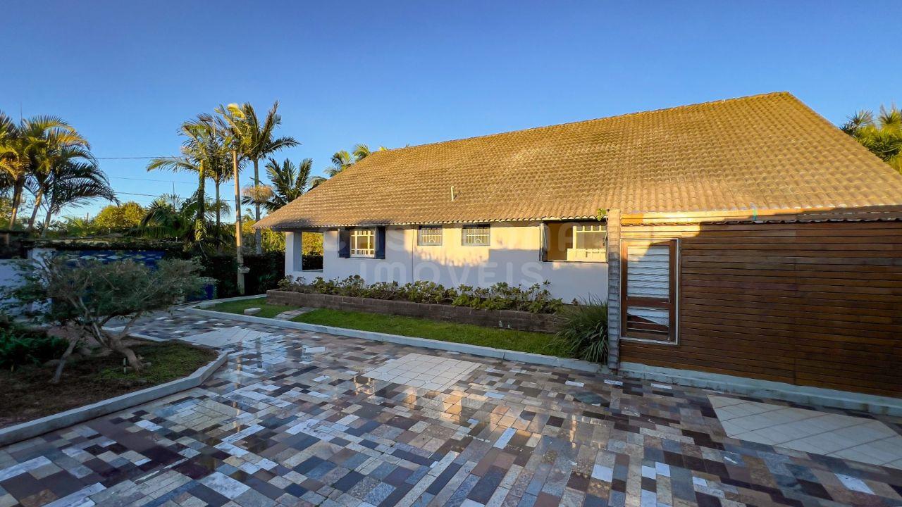 Casa à Venda em Arroio do Sal – Bairro Tupancy