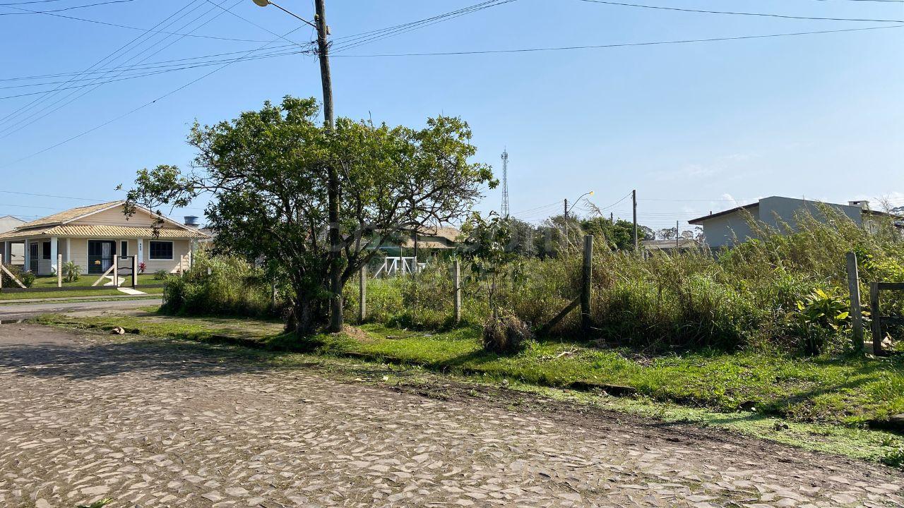 Terreno à Venda em Arroio do Sal - Bairro Verde Mar