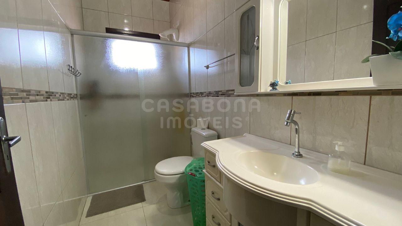 Excelente Casa à Venda em Torres - Bairro Paraíso