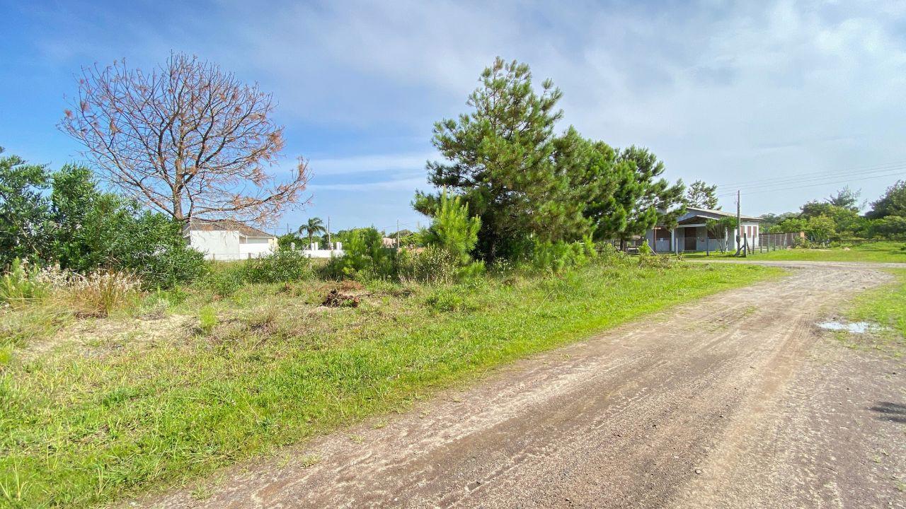 Terreno à Venda em Arroio do Sal - Bairro Figueirinha