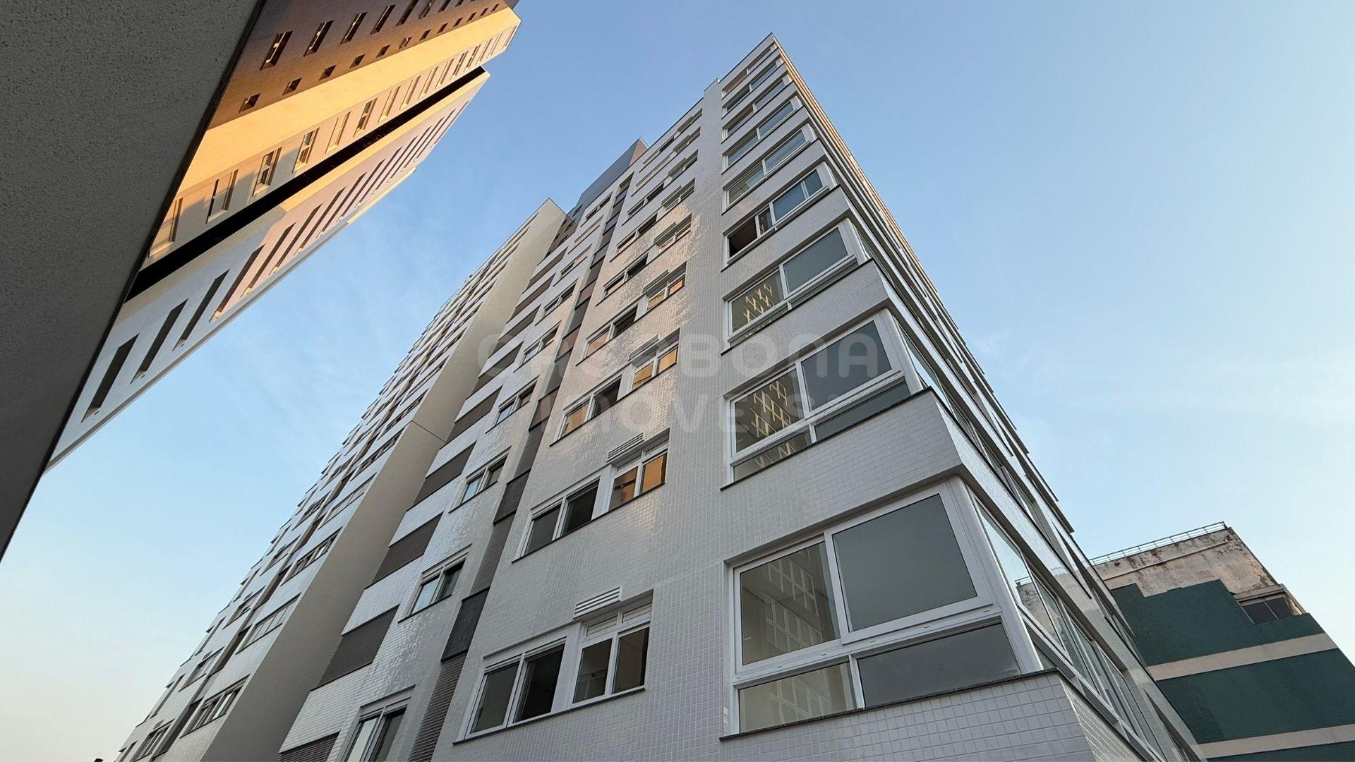 Viva o Alto Padrão Frente ao Mar na Prainha – Torres