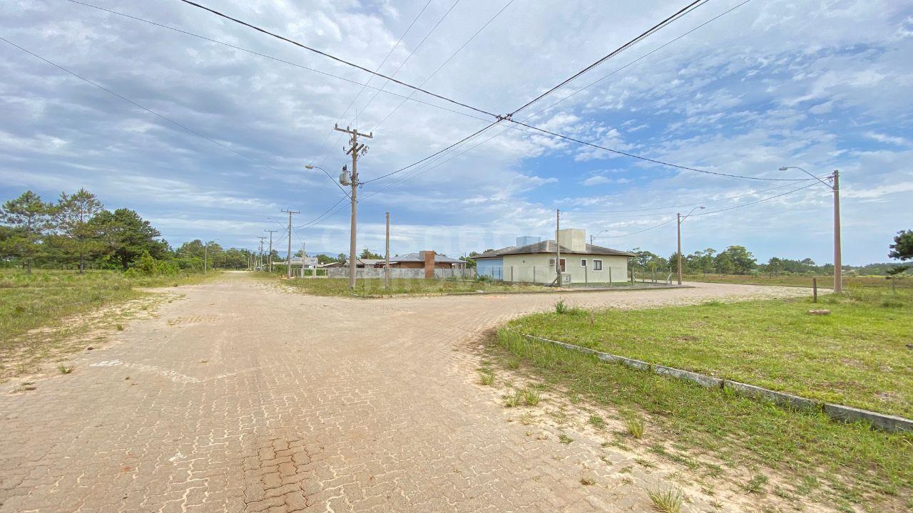 Terreno à Venda em Arroio do Sal - Bairro Tupancy