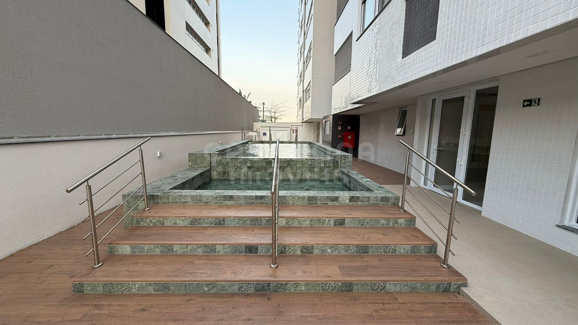 Viva o Alto Padrão Frente ao Mar na Prainha – Torres