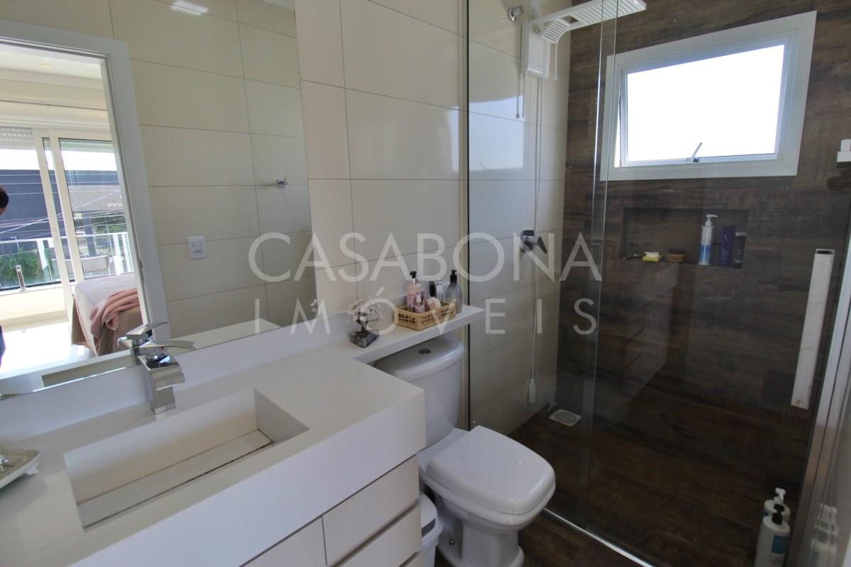 Residência Exclusiva Próxima ao Centro e ao Mar