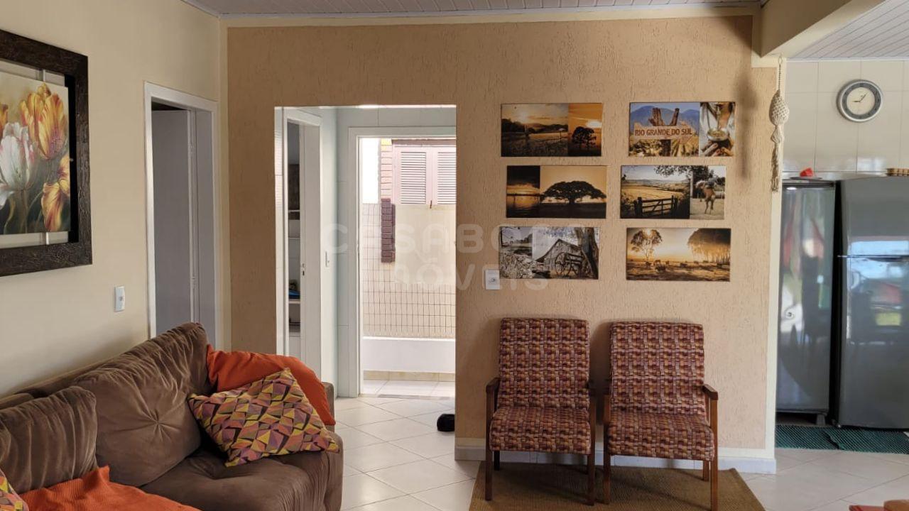 Aconchegante Casa de Esquina em Terra de Areia