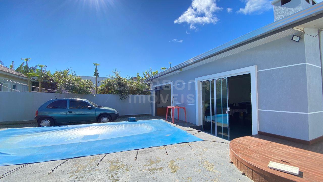 Casa no Balneário Malinsky – Conforto e Localização Privilegiada Perto do Mar