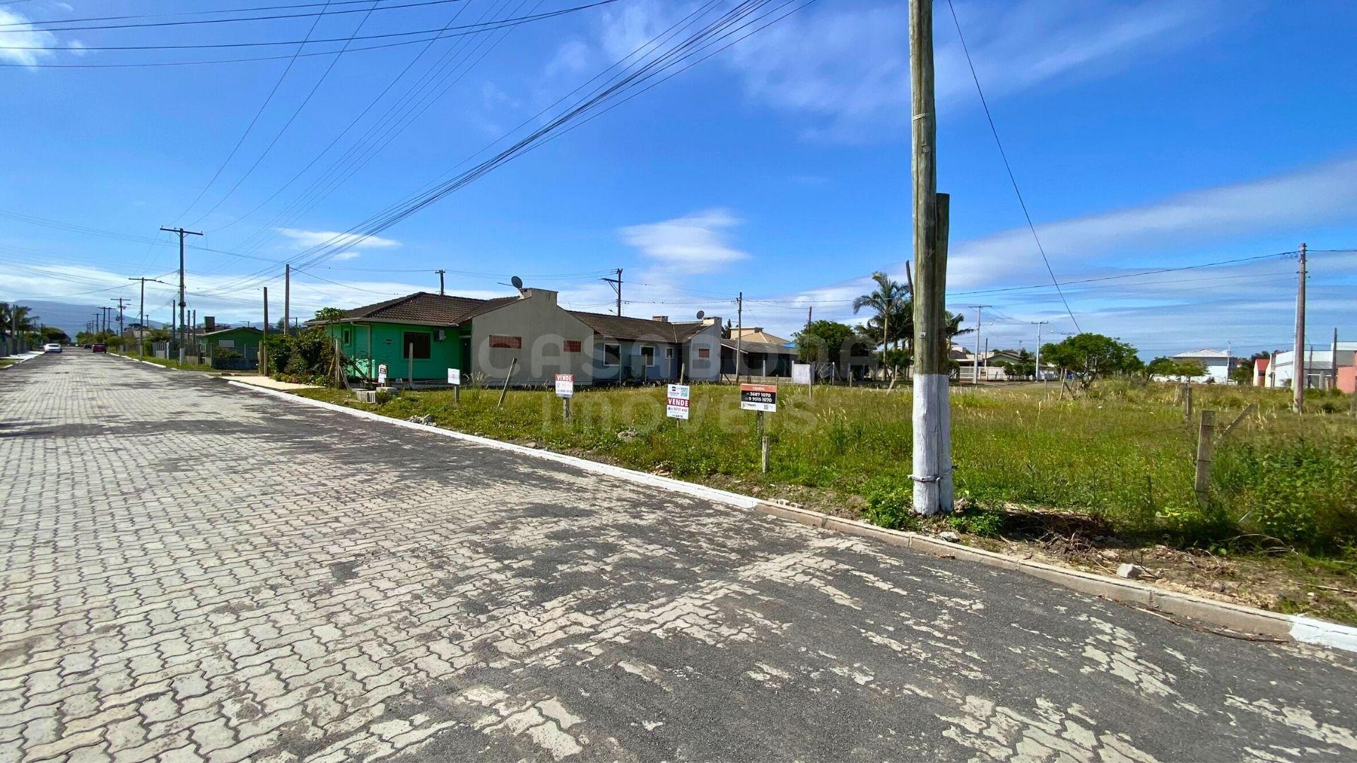 Terreno 12 x 25 no Balneário Figueirinha – Espaço, Tranquilidade e Excelente Localização