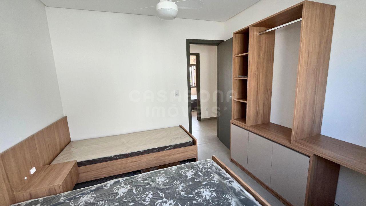 Casa de esquina no Bairro Vista Alegre