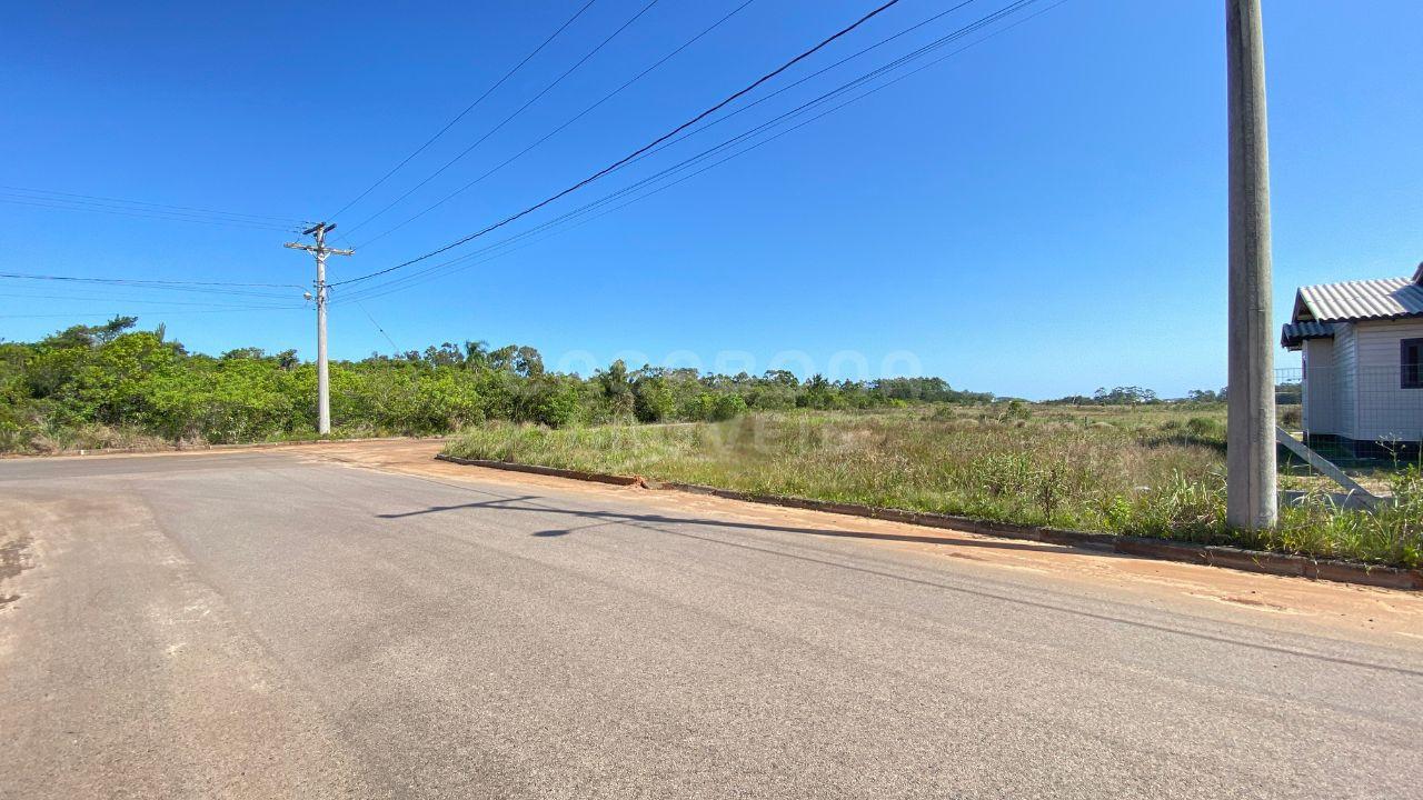 Terreno à Venda no Jardim Raiante