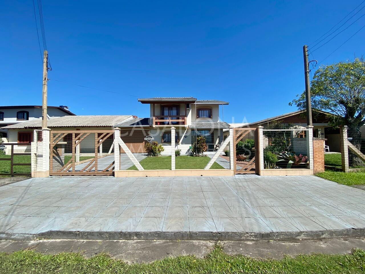 Linda residência em Areias Brancas, Arroio do Sal