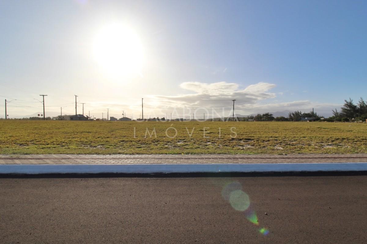 Excelente Terreno no Loteamento Esmeralda