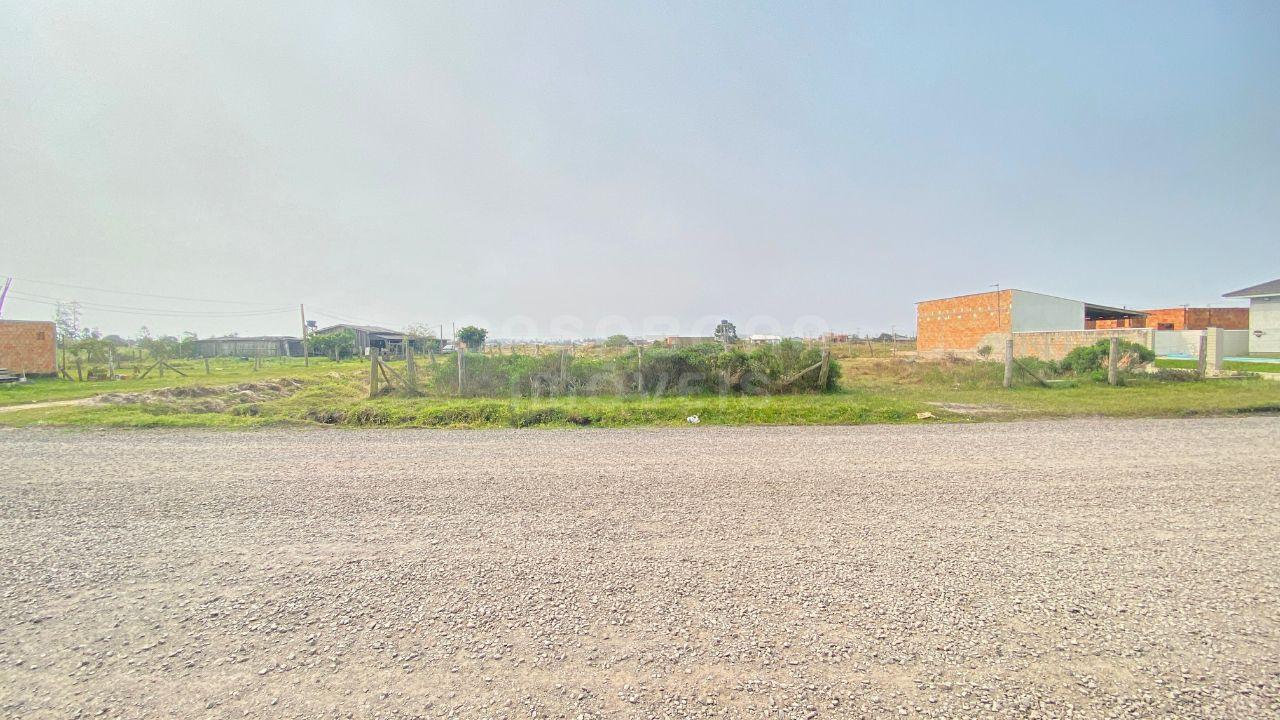 Terreno de Esquina à Venda em Arroio do Sal