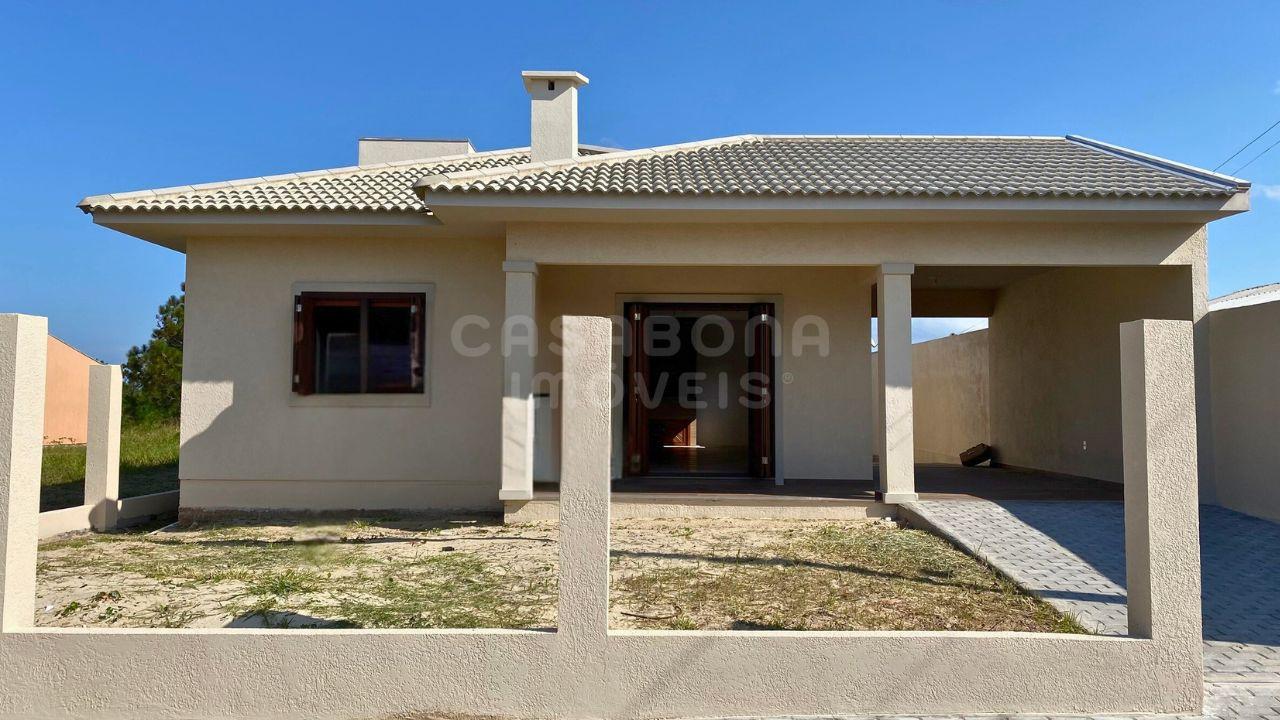 Casa com Lareira a 600m do Mar no Bairro Marambaia – Arroio do Sal