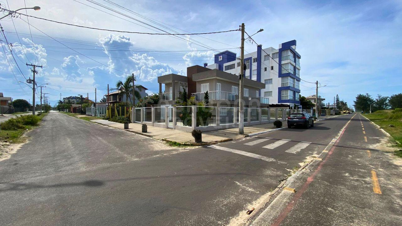 Casa de Esquina à Beira-Mar em Arroio do Sal – Bairro Malinsky