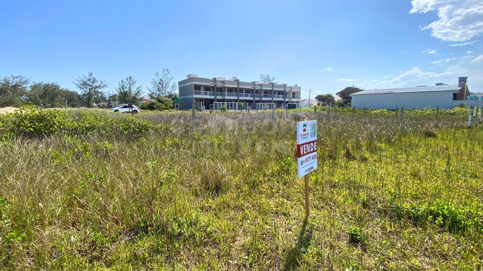 Terreno de Esquina 10 x 28,30 no Balneário Figueirinha – Posição Solar Leste e Potencial Exclusivo