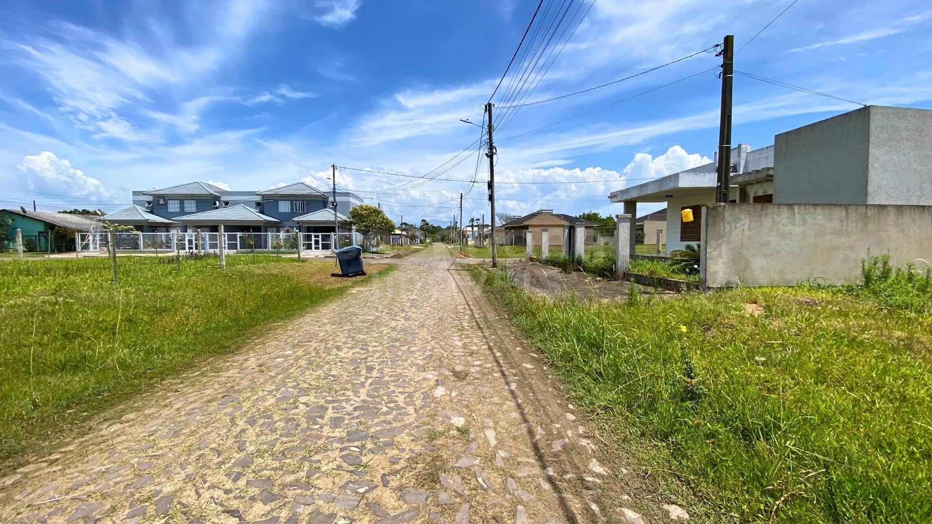 Terreno Amplo com Excelente Acesso