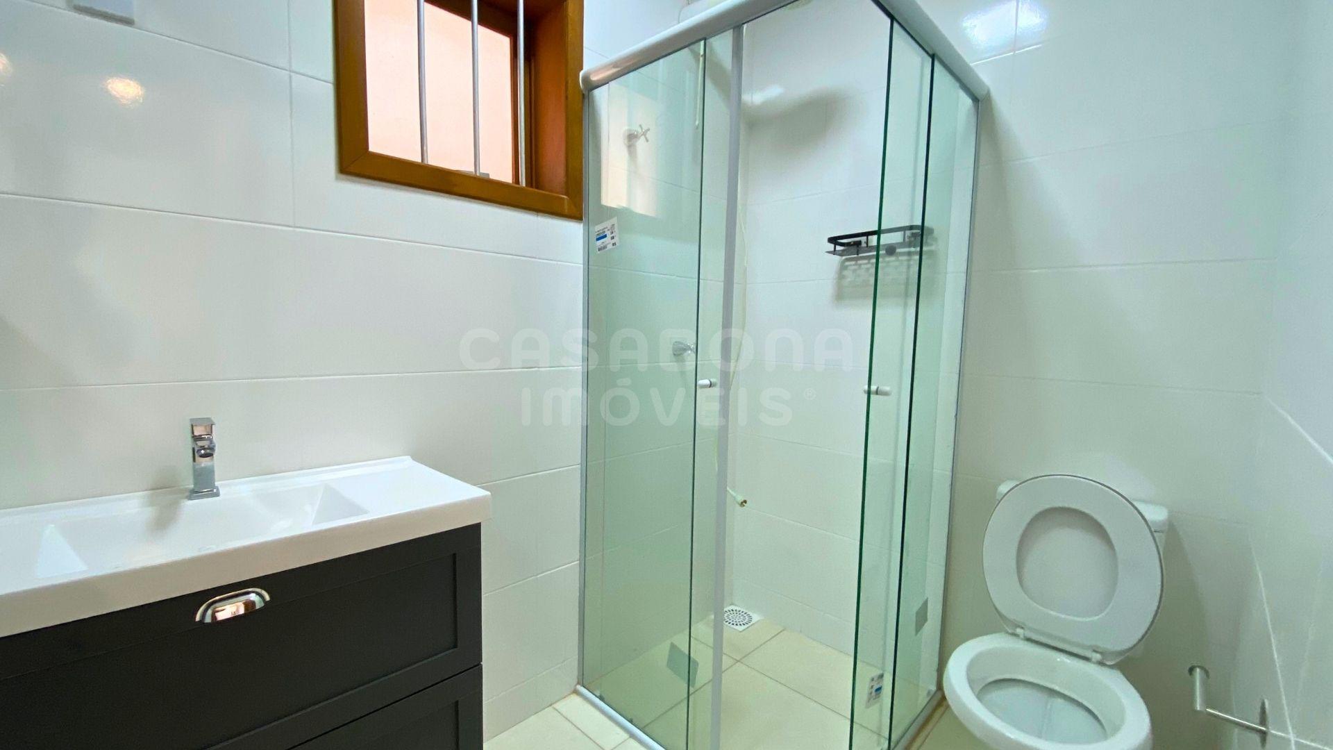 Casa térrea com piscina a apenas 200 metros do mar em Arroio do Sal Sul