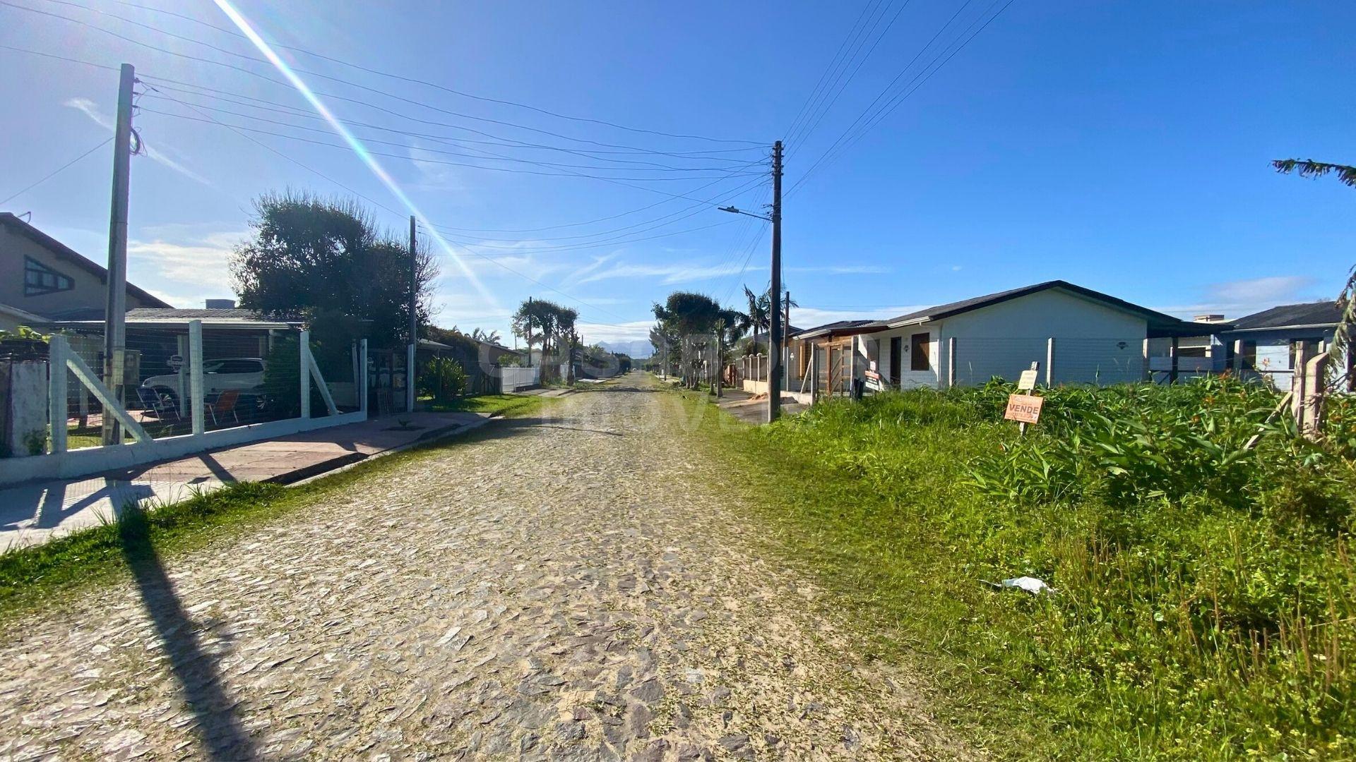 Terreno 10 x 30 no Balneário Figueirinha – Espaço, Tranquilidade e Excelente Potencial