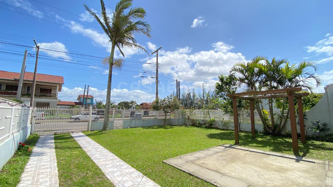 Residência em Localização Privilegiada - Areias Brancas