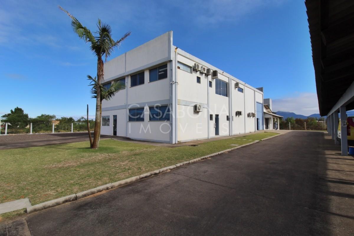 Excelente Pavilhão Comercial à Venda - Bairro Quatro Lagos, Arroio do Sal