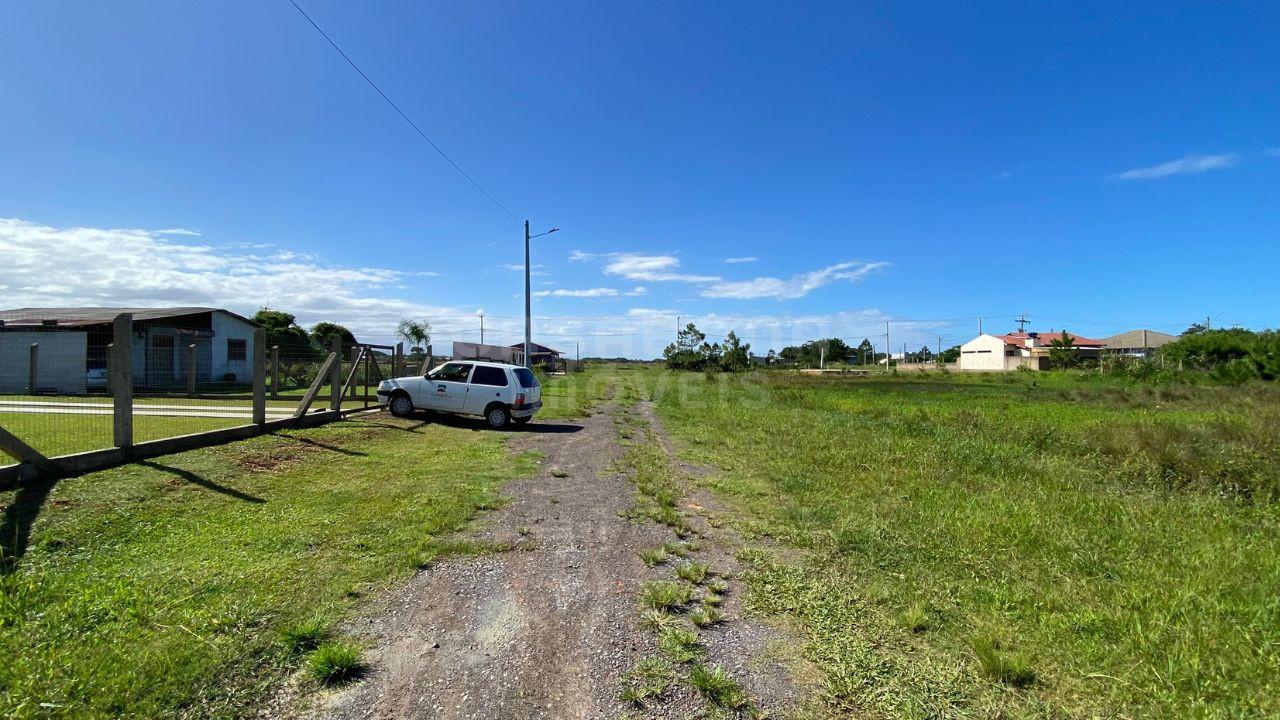 Terreno à Venda no Quatro Lagos – Arroio do Sal | 375m² | Localização Privilegiada