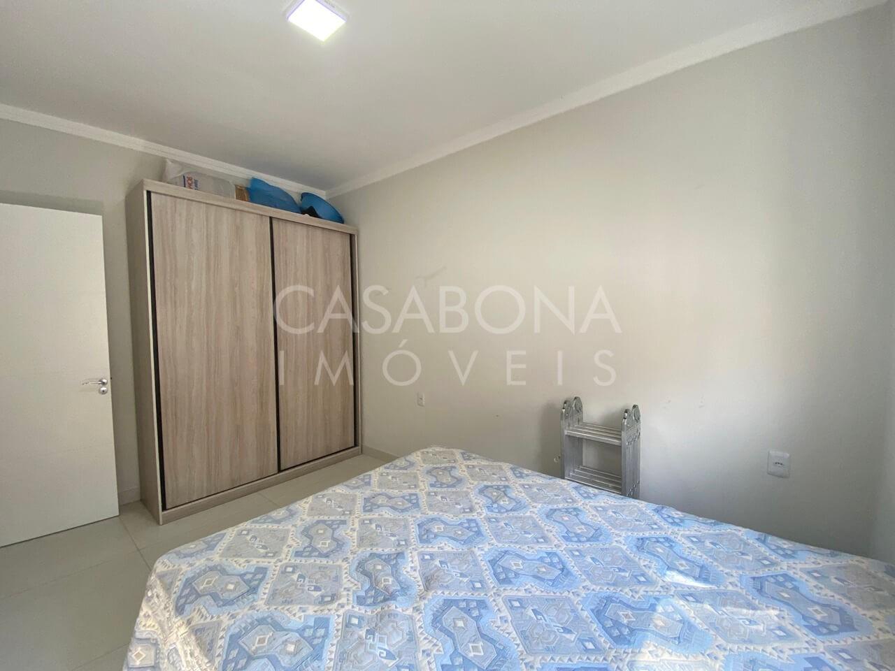 Refúgio à Beira-Mar: Residência Espaçosa no Balneário São Paulo