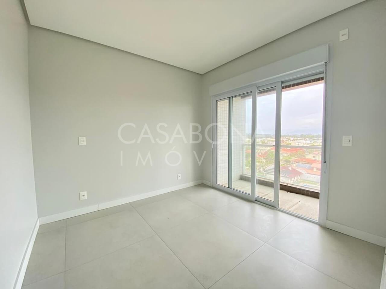 Refúgio à Beira-Mar: Aconchegante Apartamento no Balneário Jardim Raiante