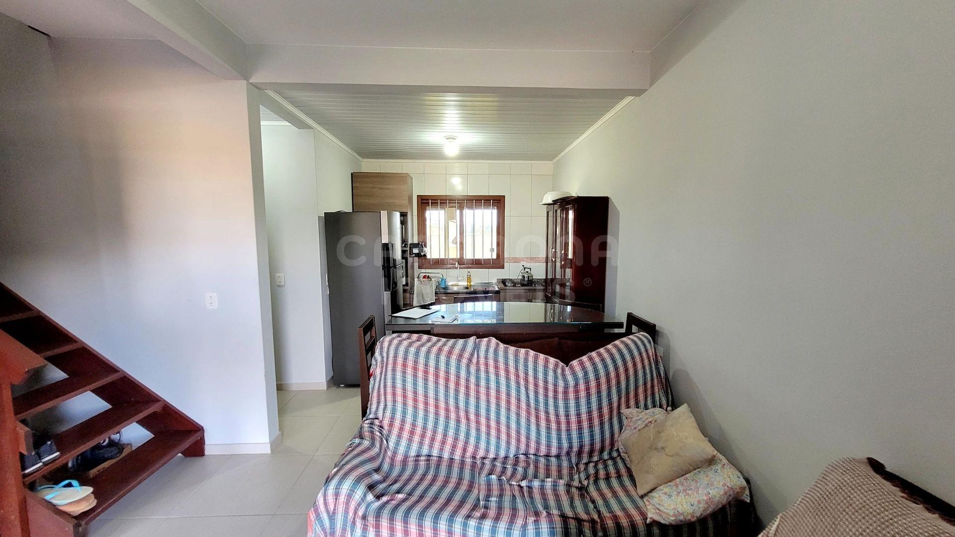 Sobrado com suíte no bairro Camboim – conforto, praticidade e localização estratégica!