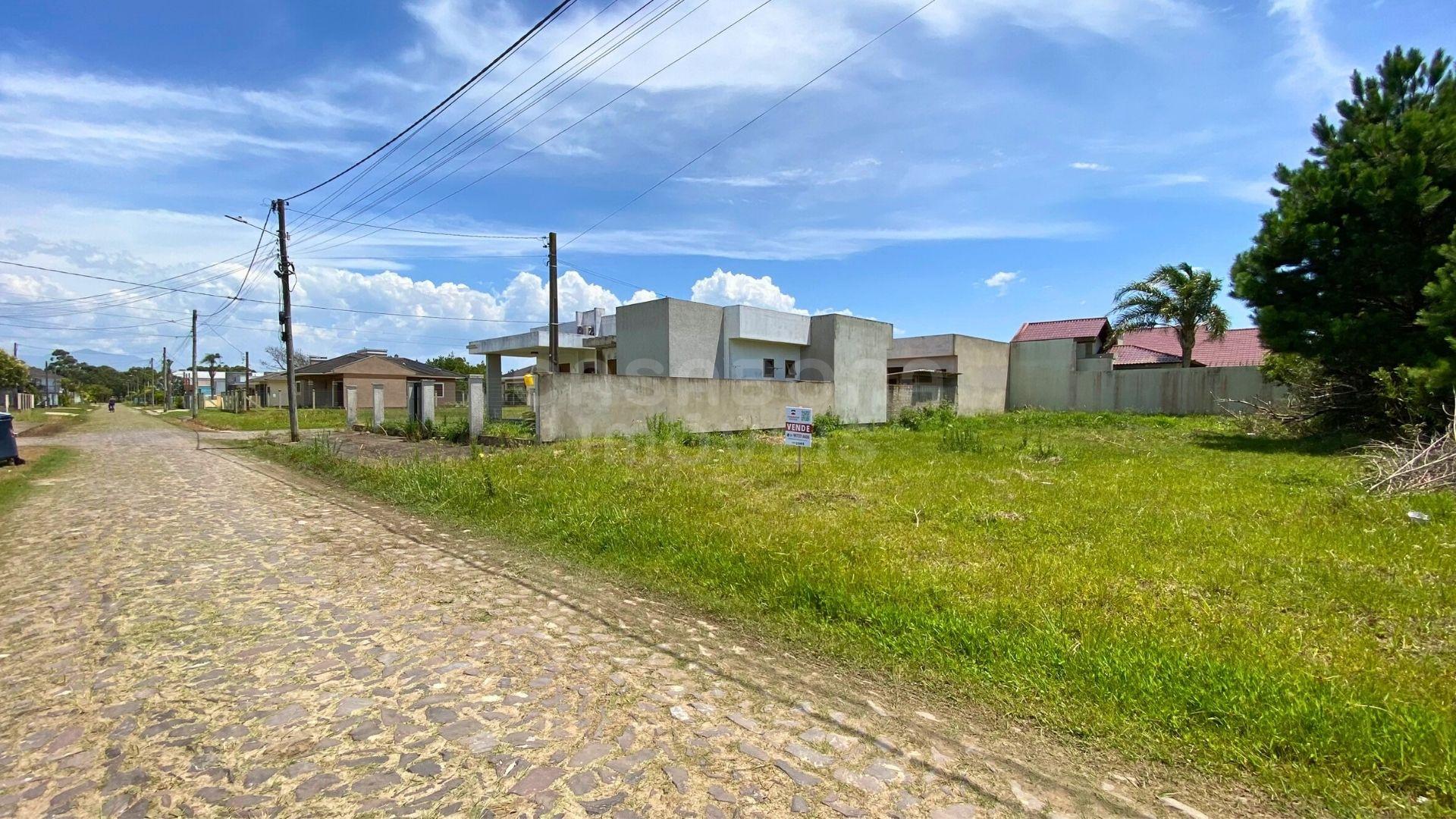 Terreno Amplo com Excelente Acesso