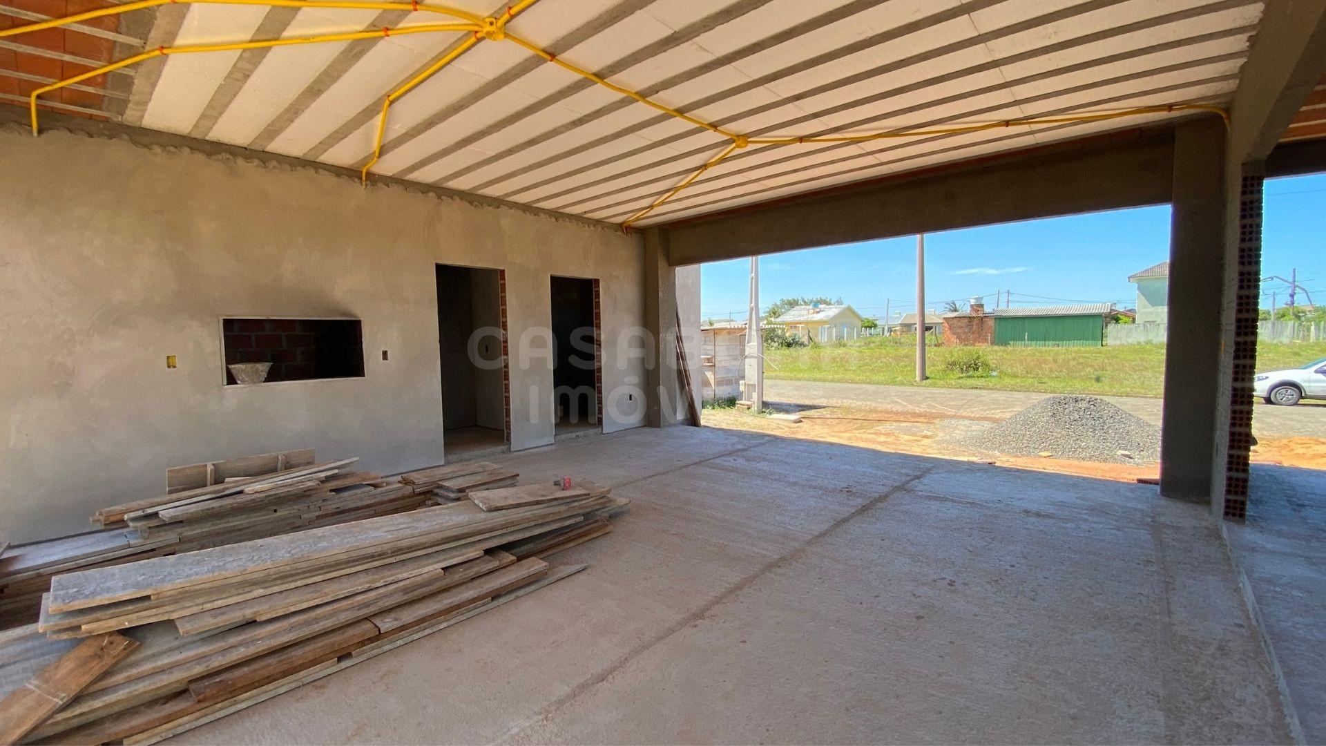 Charmosa Casa de Esquina em Arroio do Sal