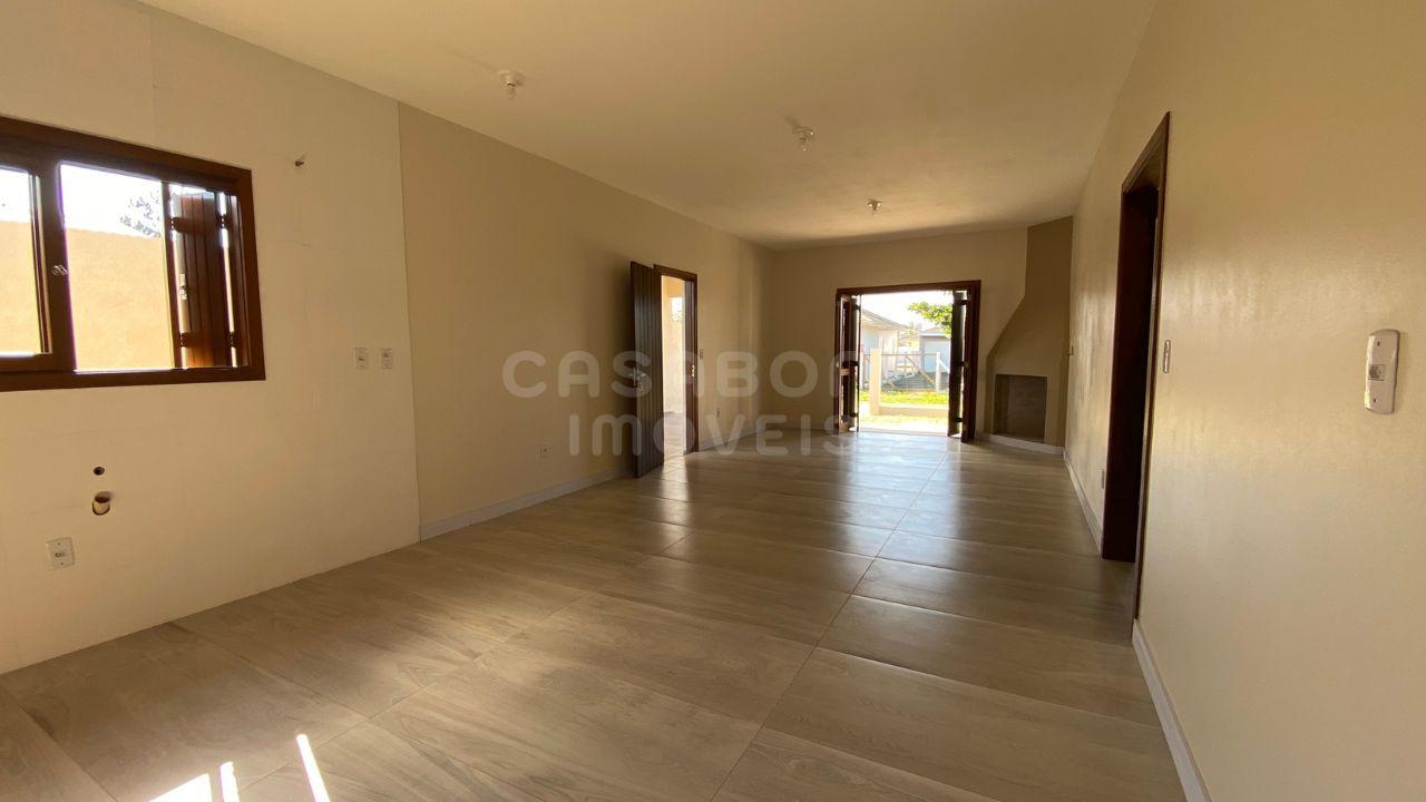 Casa com Lareira a 600m do Mar no Bairro Marambaia – Arroio do Sal