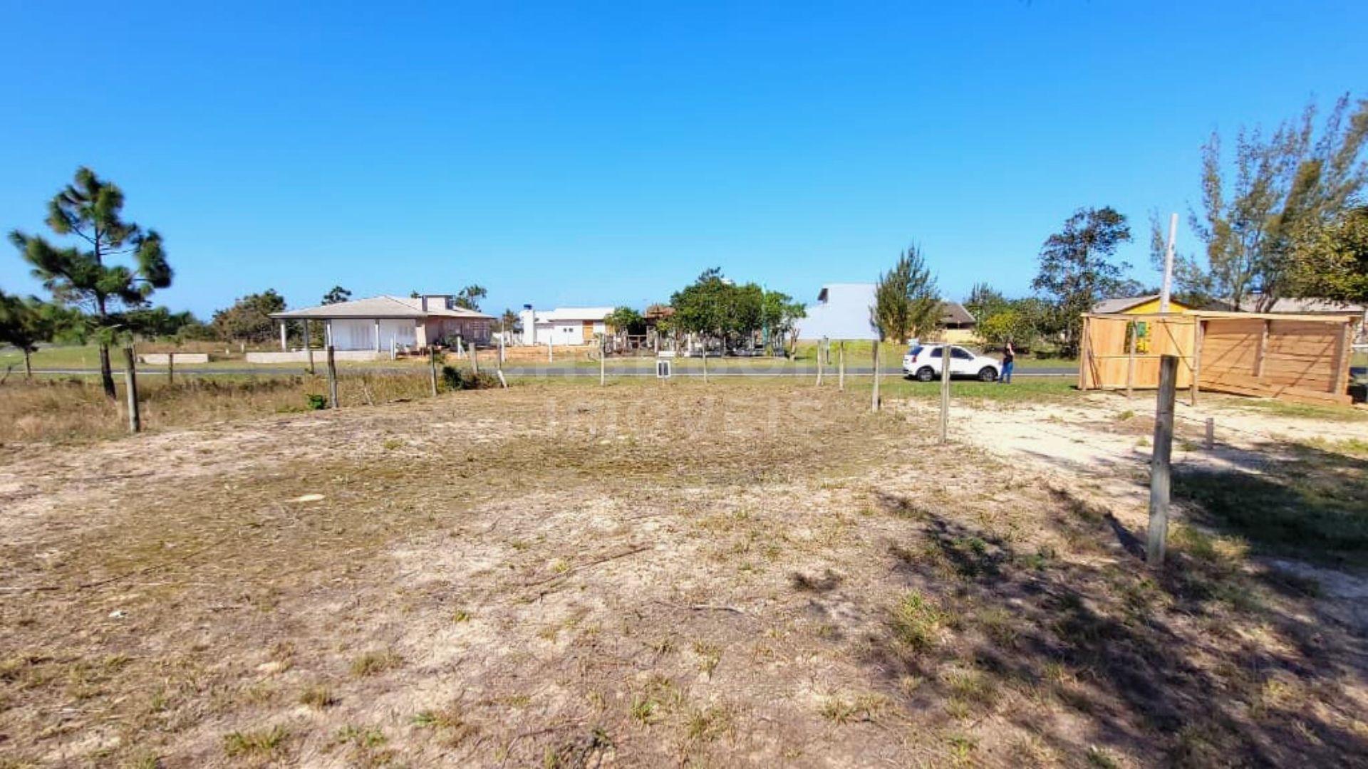 Terreno cercado em Arroio do Sal – Bairro Sereia do Mar