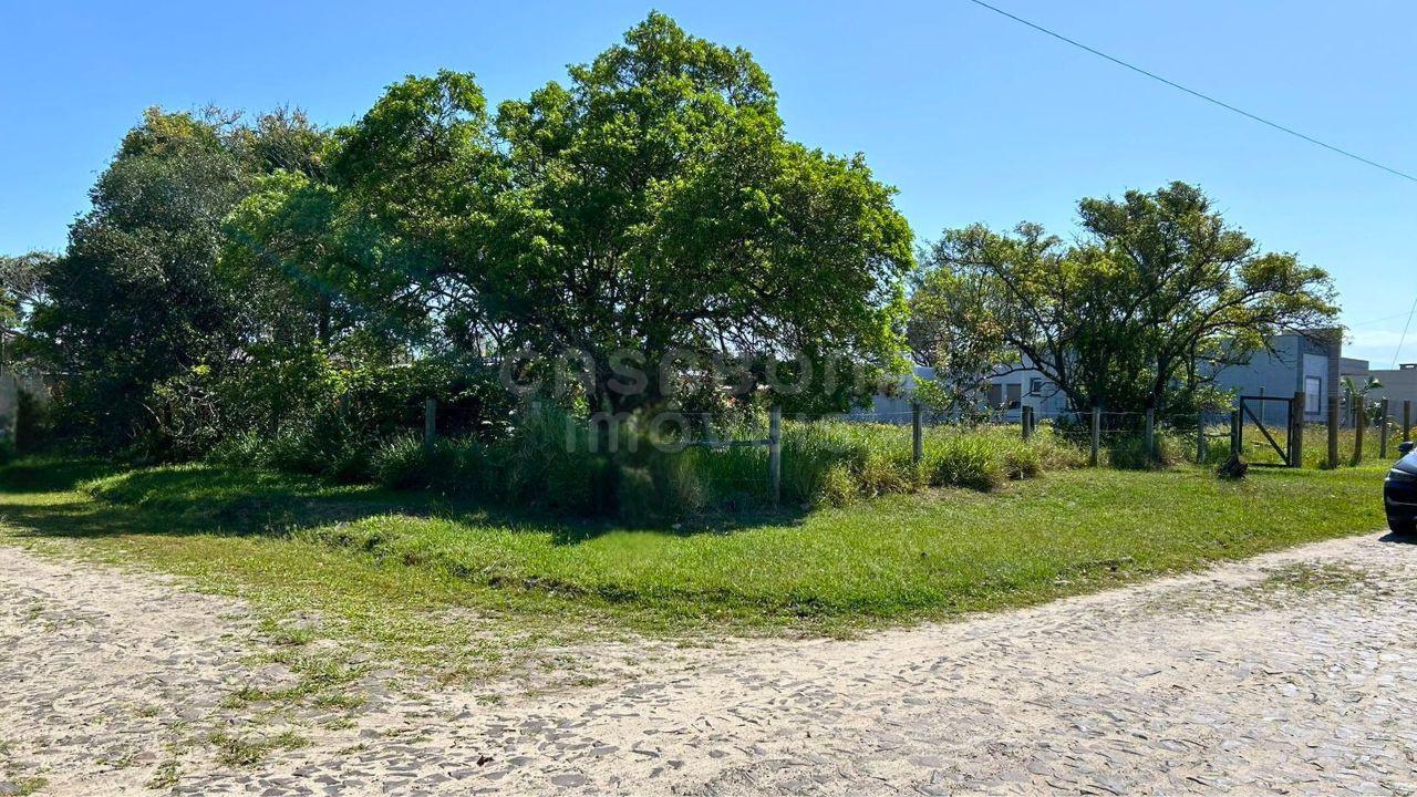 Terreno à Venda em Arroio Teixeira, Capão da Canoa – 452 m²