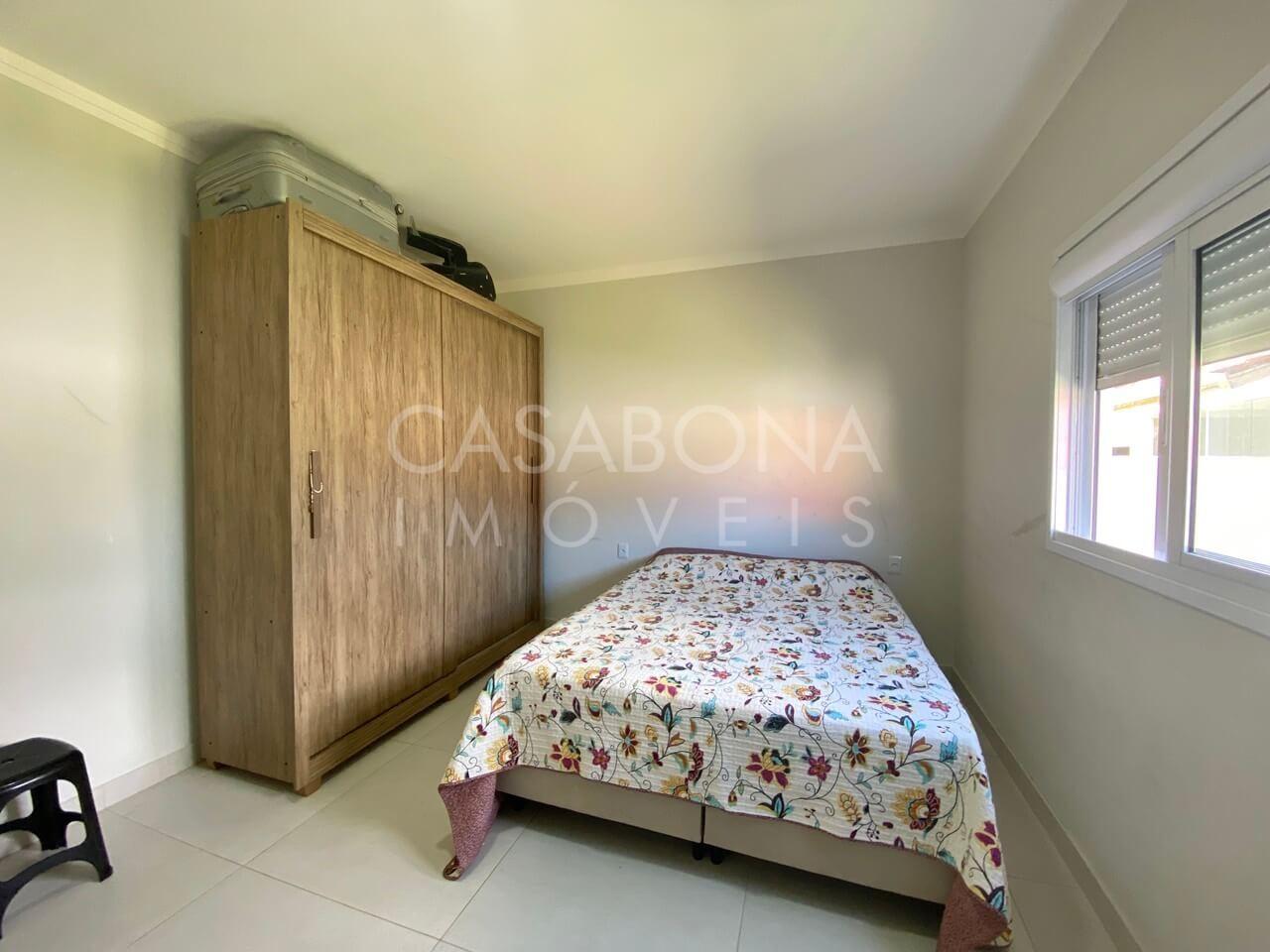 Refúgio à Beira-Mar: Residência Espaçosa no Balneário São Paulo