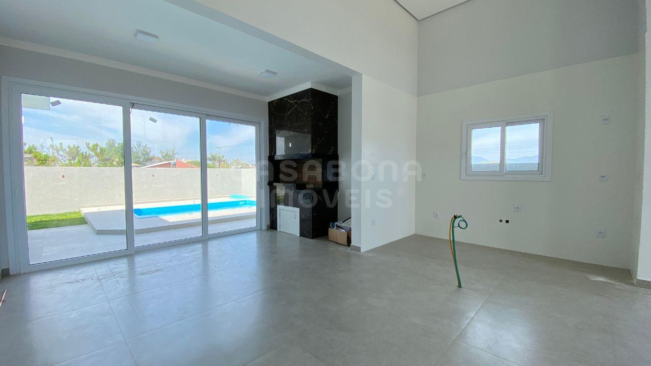 Maravilhosa Casa à Venda no Balneário Sambaquis, Arroio do Sal