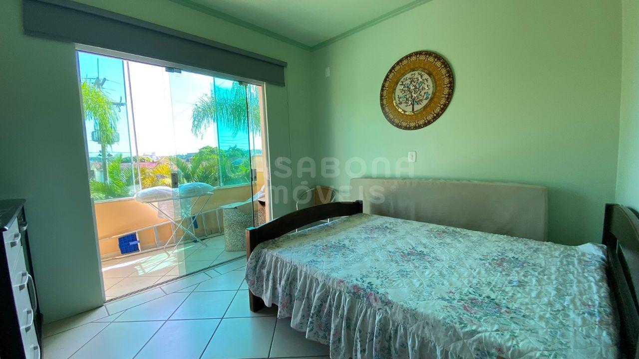 Sobrado de 2 Suítes em Arroio do Sal Sul - Conforto e Localização Imbatível