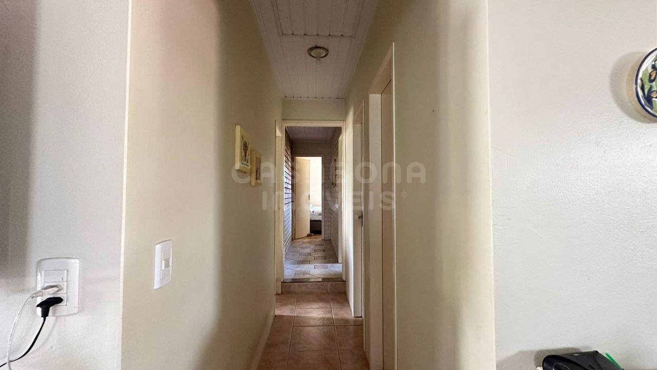 Ótima Oportunidade em Arroio do Sal: Duas Casas em Terreno Amplo