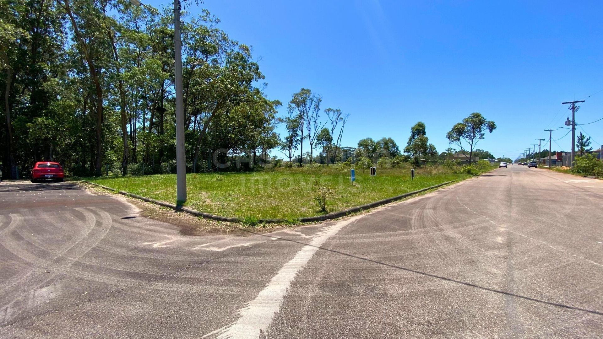 Terreno amplo no Loteamento Jardim Raiante em Arroio do Sal