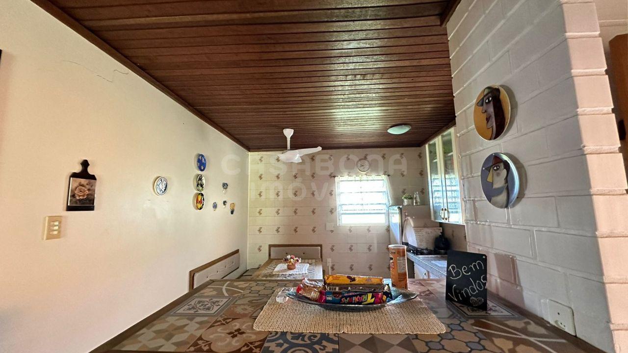 Ótima Oportunidade em Arroio do Sal: Duas Casas em Terreno Amplo